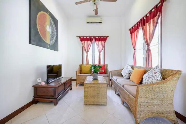 فندق بالم فيليج Rawai المظهر الخارجي الصورة